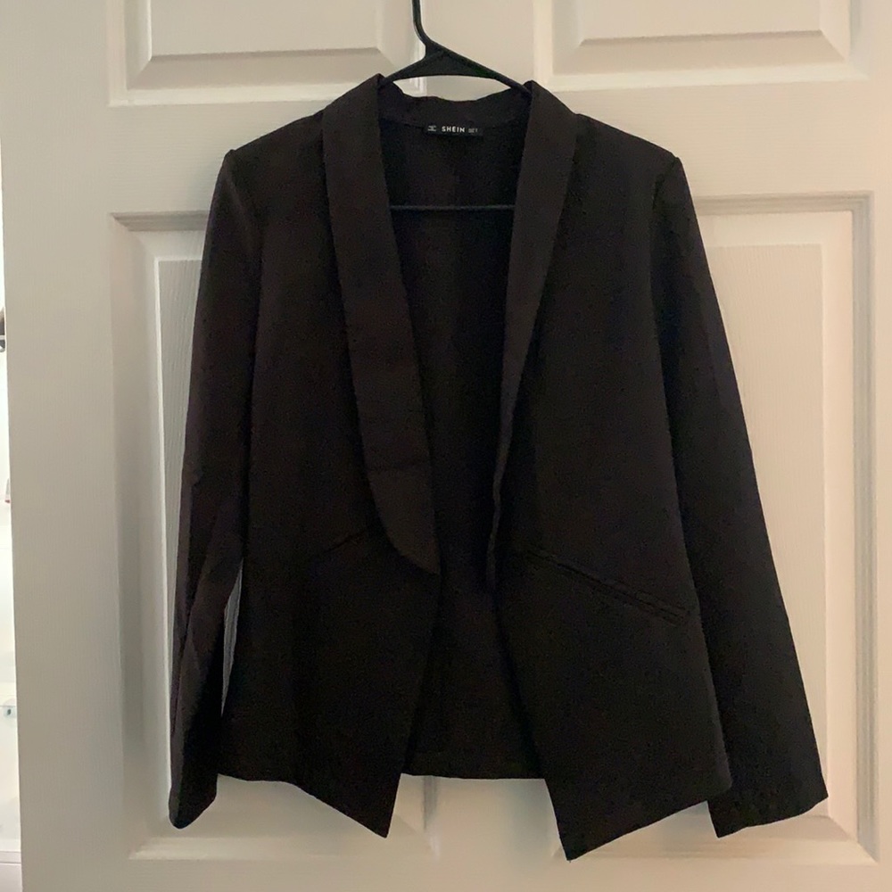 Never worn black blazer from shein